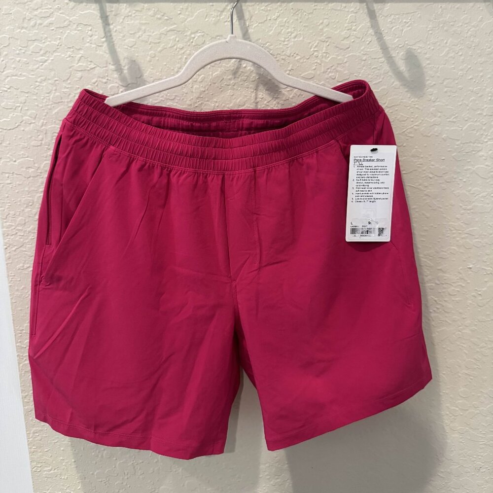 Lululemon Pace Breaker Shorts 7" Pink Size Large
